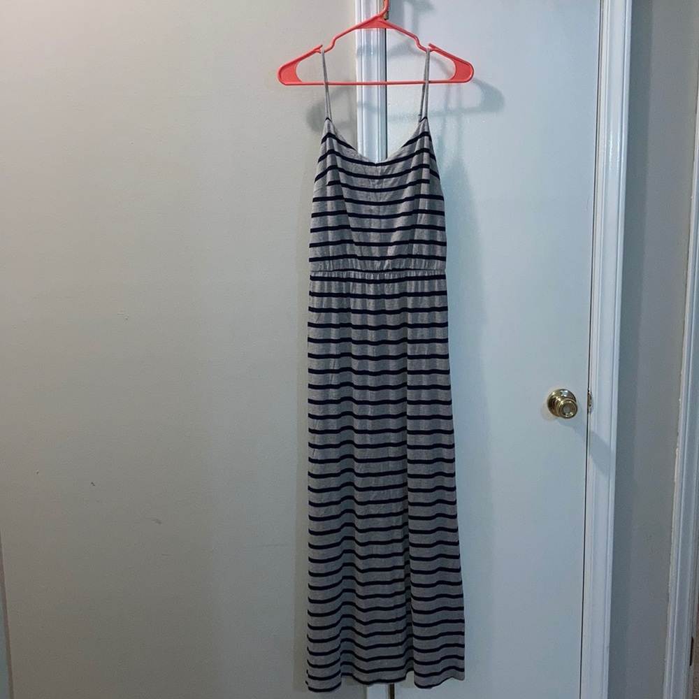EUC Gap Striped Maxi Dress, size M Petite